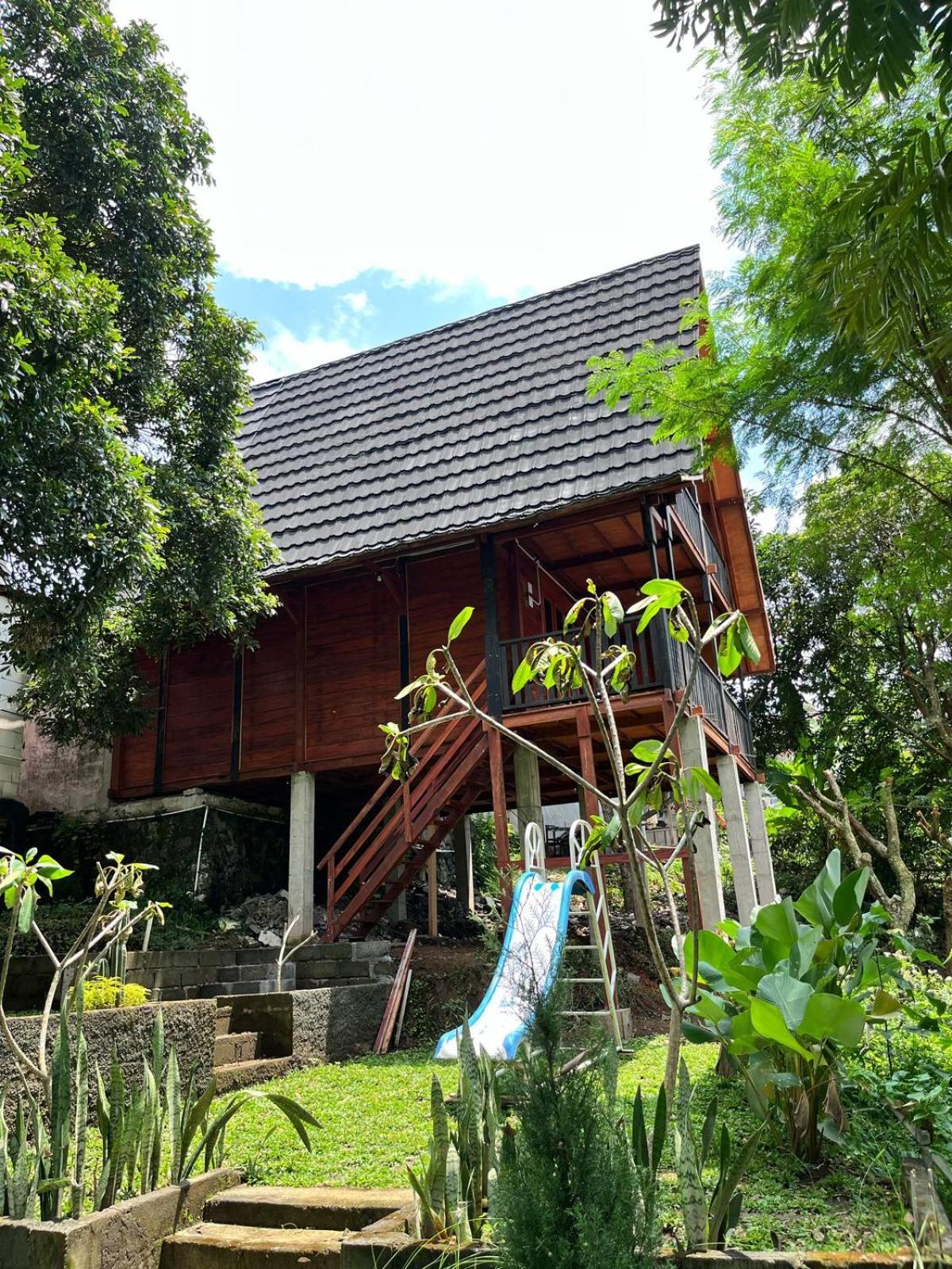 Alaya Villa Bandungan Exterior photo